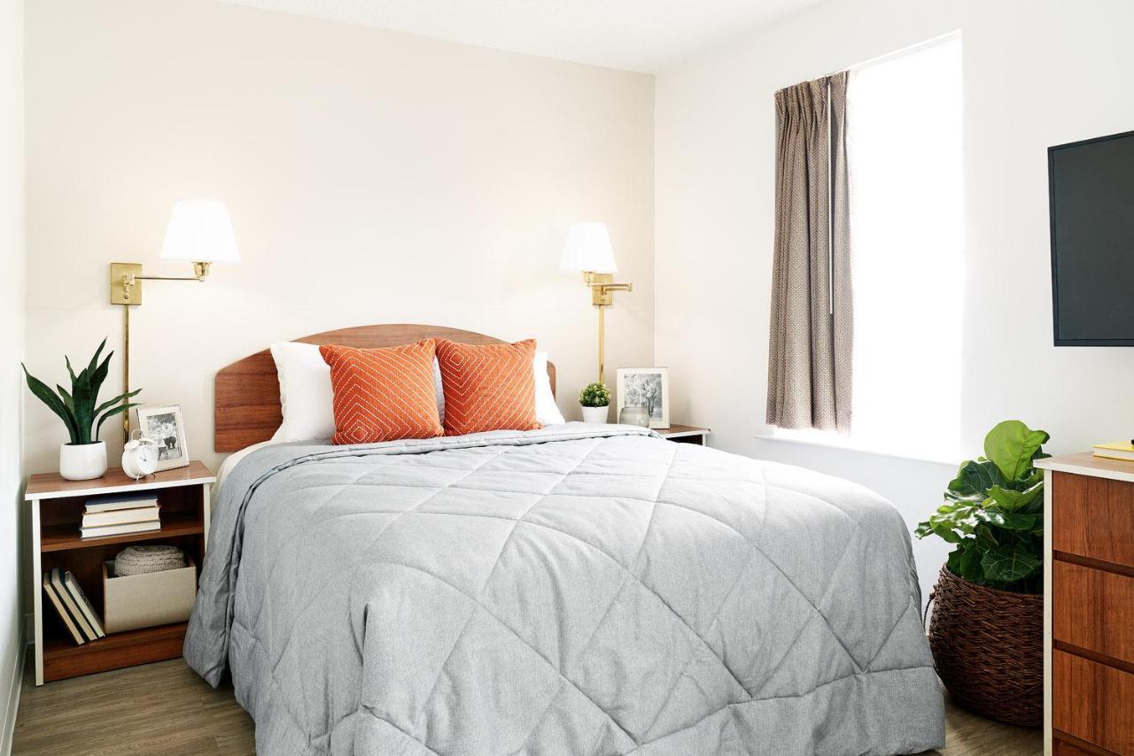 Intown Suites Extended Stay Raleigh Nc- Capital Blvd Eksteriør bilde