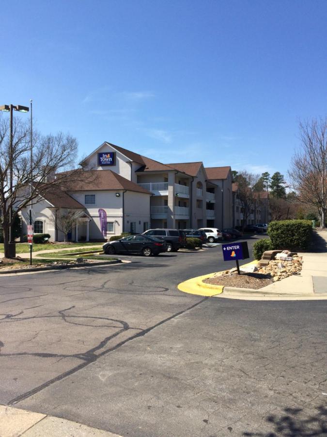Intown Suites Extended Stay Raleigh Nc- Capital Blvd Eksteriør bilde